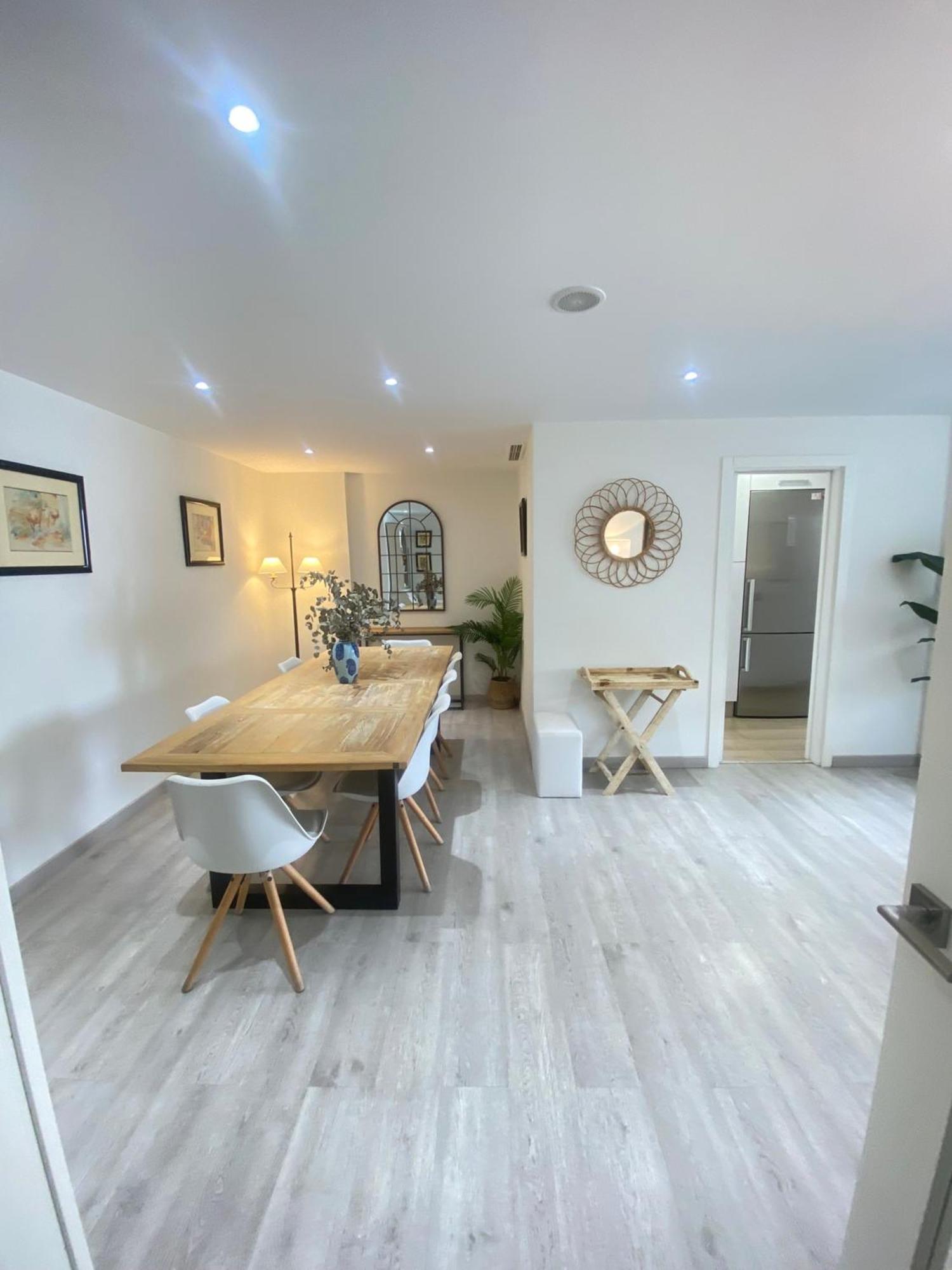 Homely Marbel Center Vistas Al Mar Apartamento Marbella